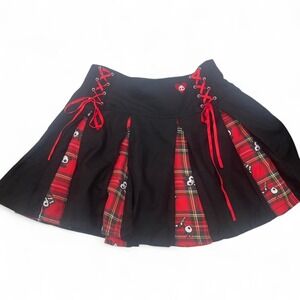 Skelanimals Black Red Plaid Pleated Mini Skirt Lace Up Y2K Emo Goth MD